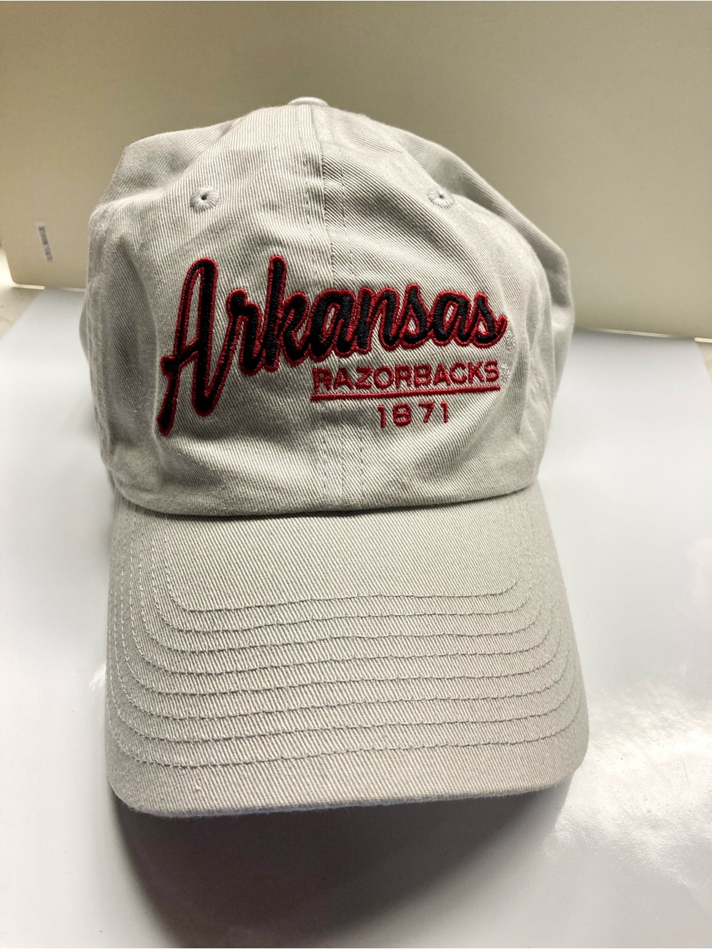 New! Arkansas Razorbacks College Adjustable Back Ballcap Hat. Pale Gray.